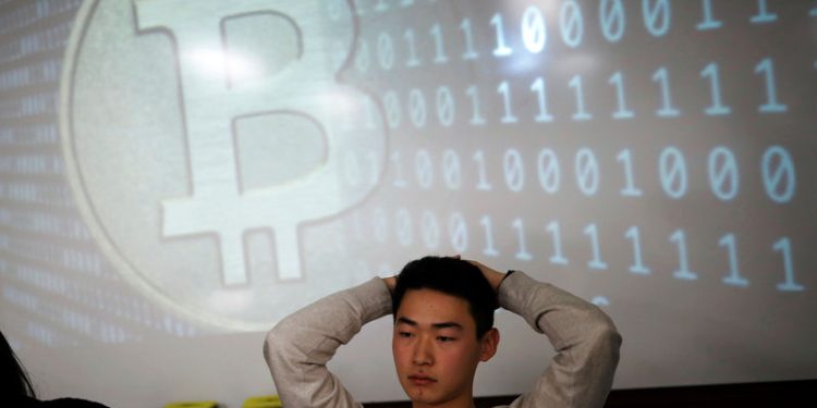 Giá trị Bitcoin tăng vượt 41.000 USD khi các quỹ tiền điện tử chứng kiến dòng vốn vào kỷ lục