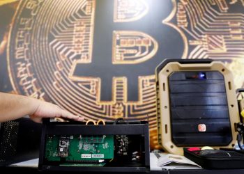 Bitcoin ETF được chấp thuận, tiền điện tử vẫn ổn định