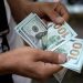 Đồng USD ổn định, các nhà đầu tư chờ đợi dữ liệu kinh tế và tín hiệu Fed