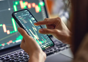 Nguyên nhân nào khiến bitcoin tăng giá trị 67% kể từ tháng 9?