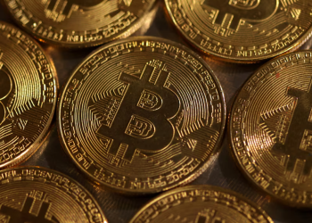 Giá Bitcoin hôm nay 24/4: Giảm nhẹ về mốc 66.670 USD