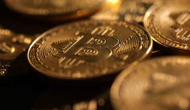 Bitcoin cán mốc 100.000 USD nhờ sự lạc quan về kế hoạch tiền mã hóa của ông Trump